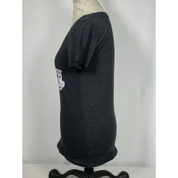 Los Angeles Lakers NBA Wright & Ditson V-Neck Gray T-Shirt Women's MEDIUM - Picture 5 of 5